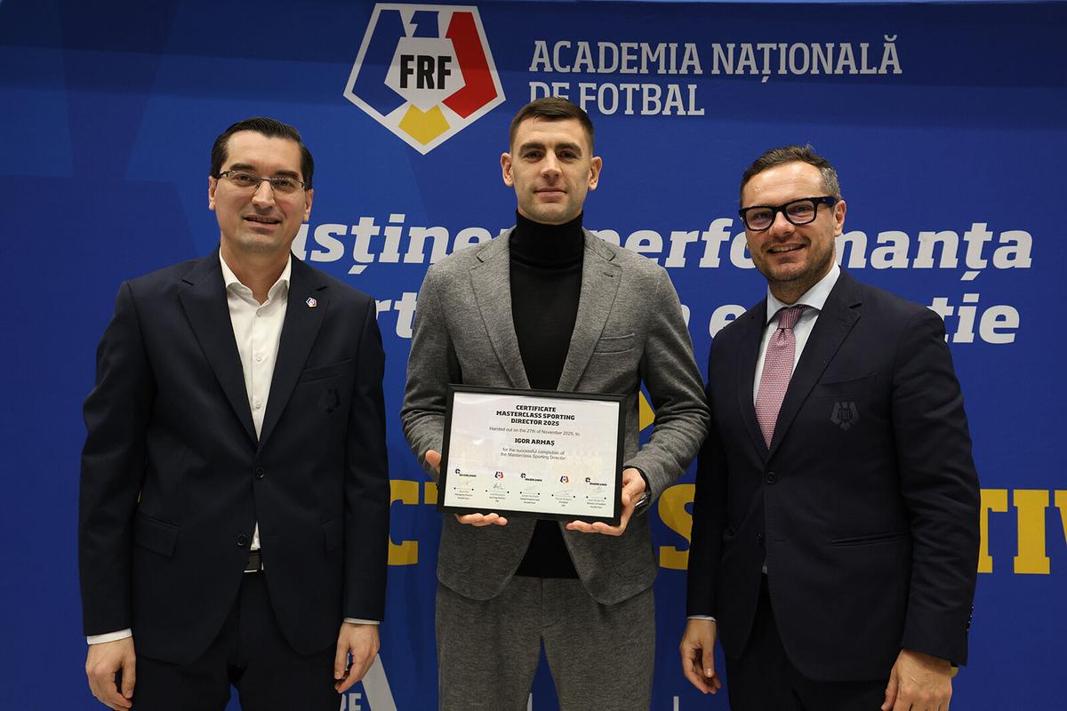 Iată a doua generație de directori sportivi care a absolvit astăzi cursurile FRF! Multe nume importante: „Extraordinar! Noi credeam că le știm pe toate”
