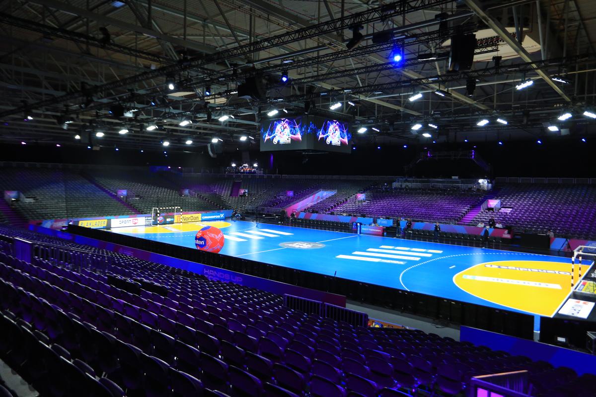 Imagini din sala Rotterdam Ahoy