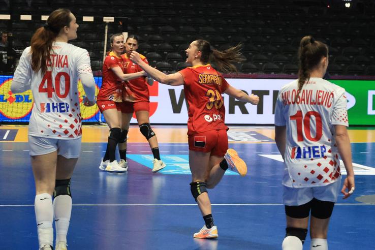Sonia Seraficeanu / România - Croația, debutul tricolorelor la Campionatul Mondial/FOTO: Ionuț Iordache (GSP.ro)