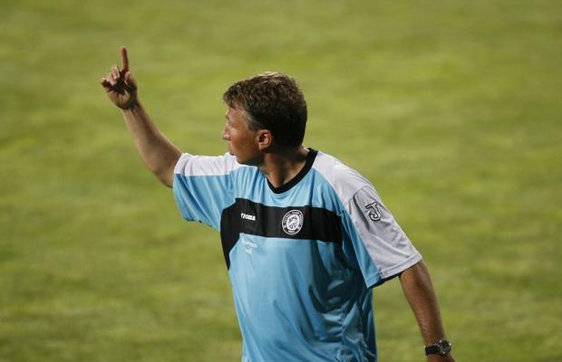 VIDEO EXCLUSIV Poveste savuroasă cu Dan Petrescu: „A venit în autocar, ne-a controlat pe toți și a făcut scandal!”