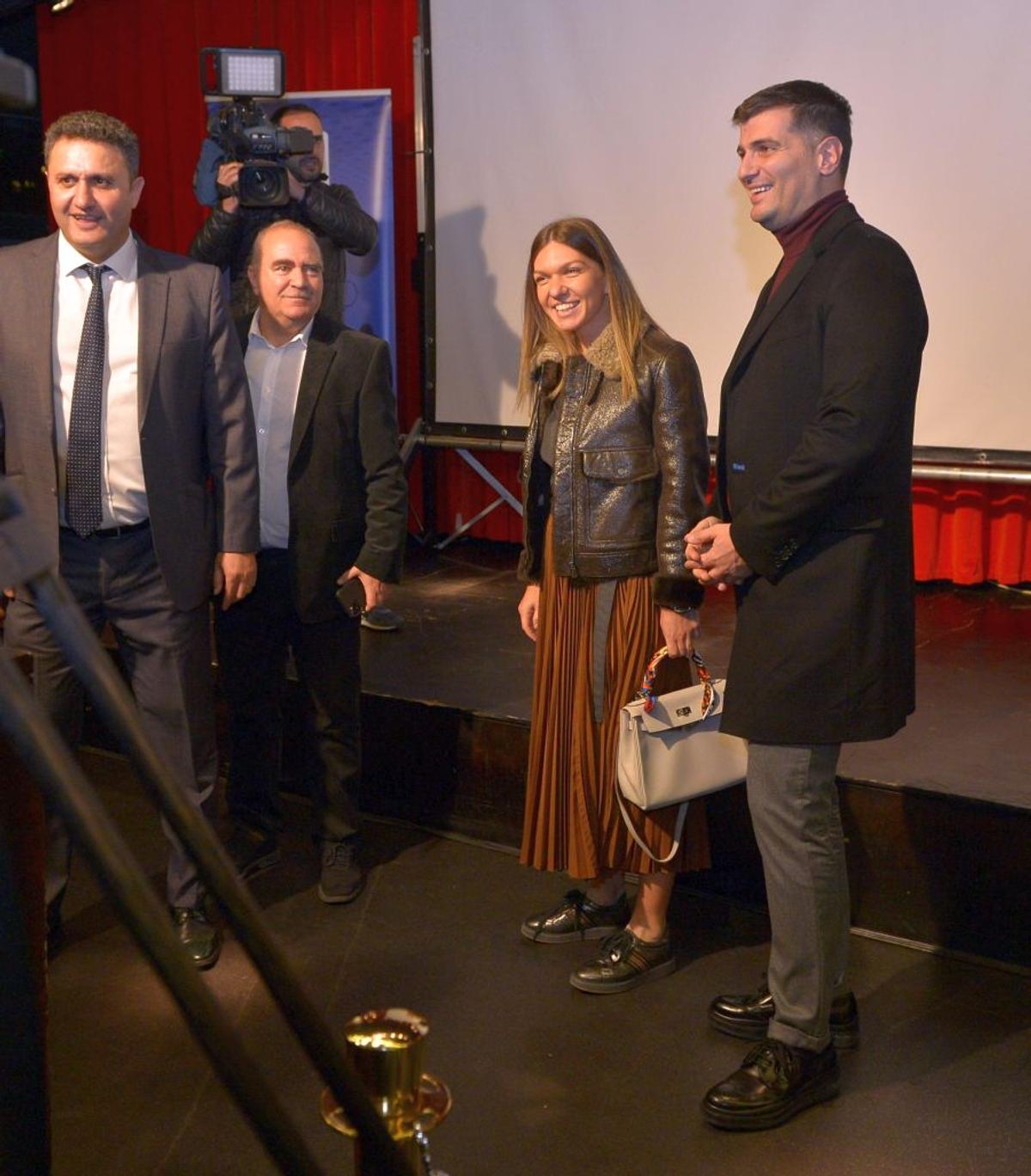 FOTO Simona Halep a surprins pe toată lumea » A luat microfonul și l-a chemat pe scenă pe Toni Iuruc