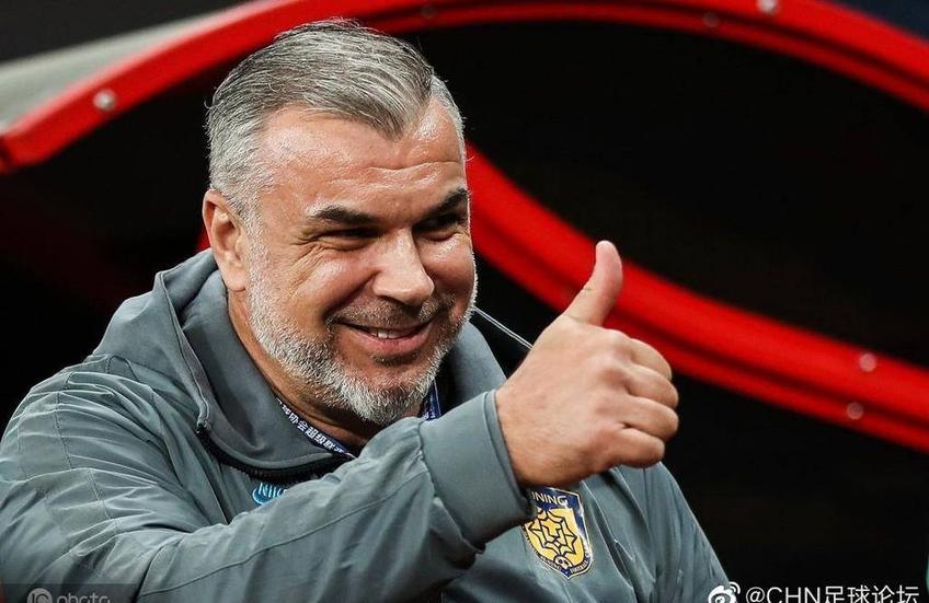 Cosmin Olăroiu. foto: @suningfc