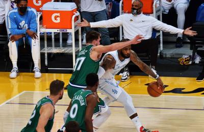 NBA, poziție fermă privind vaccinul anti-COVID » Cluburile, informate să nu își vaccineze încă jucătorii