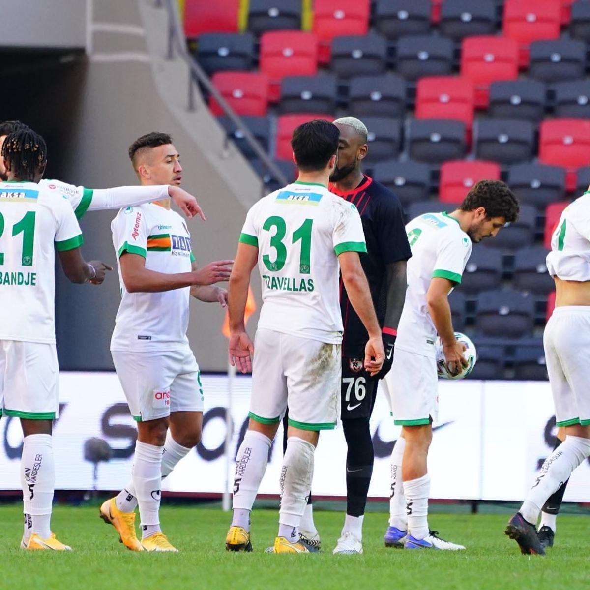 GAZIANTEP – ALANYASPOR 3-1. VIDEO + FOTO 2020 la Maxim » Șumudică și Gaziantep urcă pe 3 în Turcia, după încă o victorie spectaculoasă