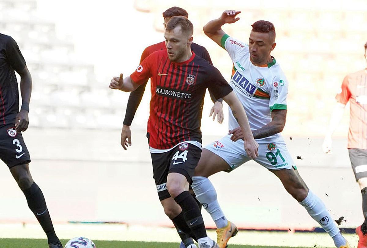 VIDEO Alexandru Maxim e de NEOPRIT în Turcia! Gol senzațional în Gaziantep - Alanyaspor + e în topul golgeterilor din Turcia