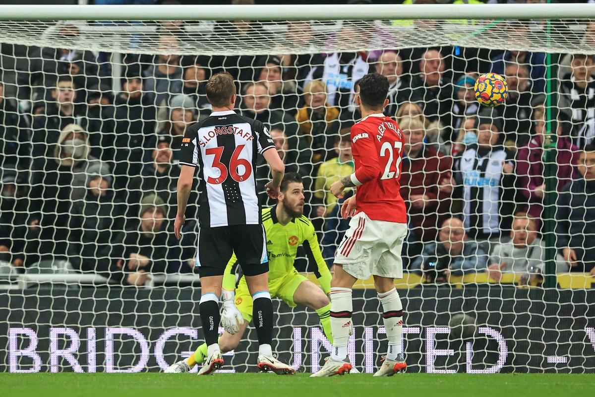 Newcastle și Manchester United, egal spectaculos în Premier League » De Gea, „înger” pentru „diavoli”