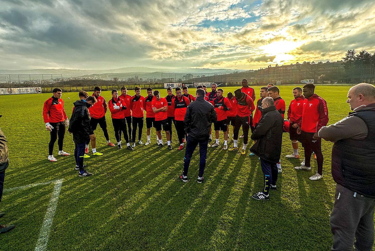 Fostul jucător de la FCSB e liber! Acord cu UTA pentru rezilierea contractului