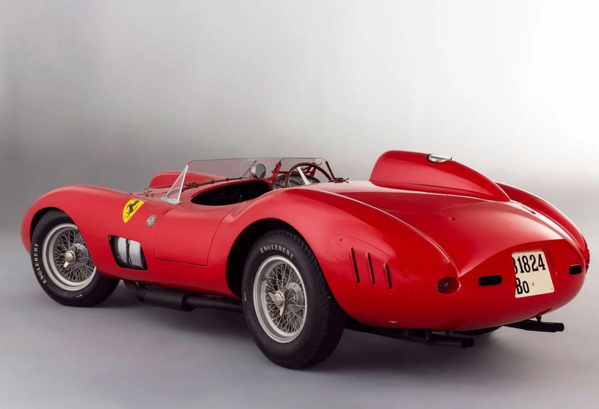 Ferrari 335 S Spider Scaglietti