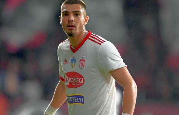 Rapid a anunțat astăzi transferul lui Denis Ciobotariu, dar telenovela încă nu s-a încheiat
