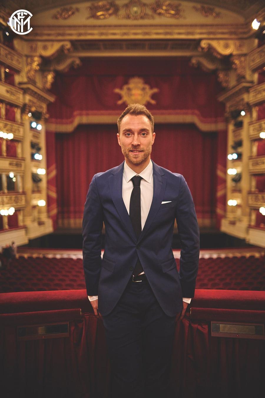 FOTO Christian Eriksen, prezentat la Scala din Milano! Cât a plătit Inter pentru mijlocașul danez
