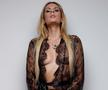 GALERIE FOTO Beatrice e cea mai sexy fană a lui Dennis Man și Valentin Mihăilă