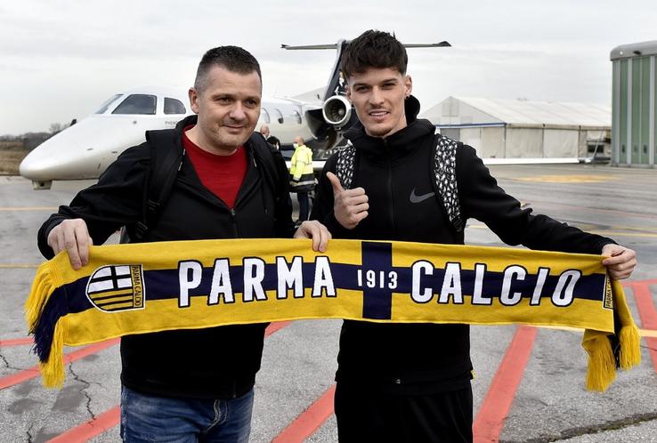 Dennis Man la Parma