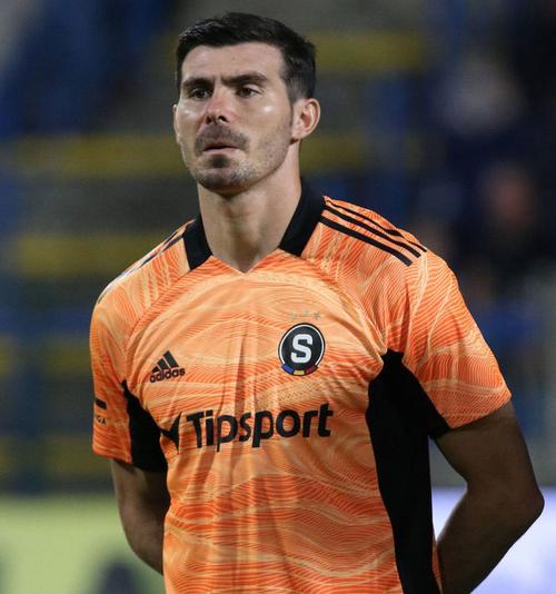 Florin Niță (35 de ani) i-a impresionat pe cei de la Pardubice