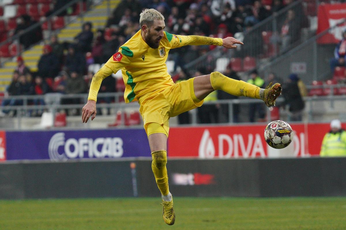 UTA Arad - CS Mioveni 1-2. Nicolae Dică, două victorii din două meciuri pe banca argeșenilor! Clasamentul ACUM