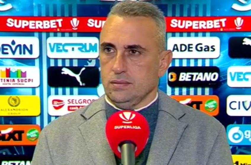 FCSB a învins-o pe Universitatea Craiova, în deplasare, scor 3-0, în derby-ul rundei cu numărul 23 din Superligă. Ivaylo Petev, antrenorul oltenilor, a dat pe arbitraj și pe erorile din defensivă.