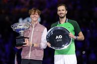 Jannik Sinner, campion de Grand Slam în premieră: „Mi-aș dori ca tot mai mulți copii să simtă că asemenea libertate este posibilă”