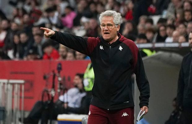 Loți Boloni, furios, reacție neașteptată față de clubul său după a 7-a înfrângere la rând: „Nu mai vreau să mint”