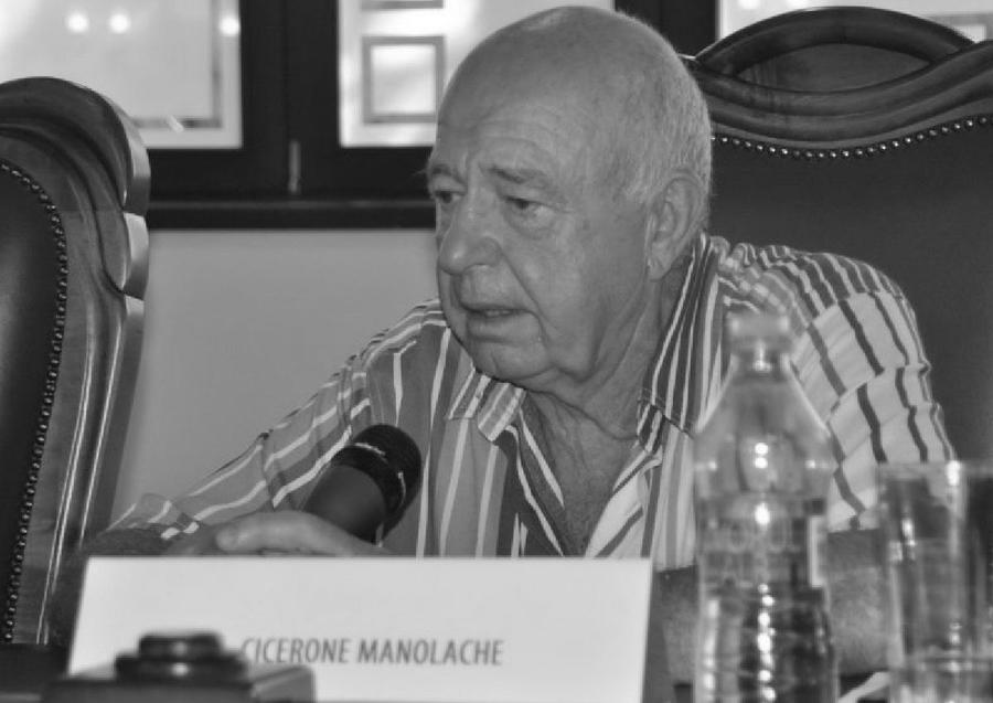 Cicerone Manolache, în ultimii ani ai vieții / Sursă foto: ssupolitehnica.ro S-a stins Cicerone Manolache, eroul victoriei cu Spania din '62 » Pasaje memorabile în reportajul publicat de Gazetă în 2009: „De față cu Ceaușescu, m-am ridicat în picioare și am zis asta. Toți au râs de mine”