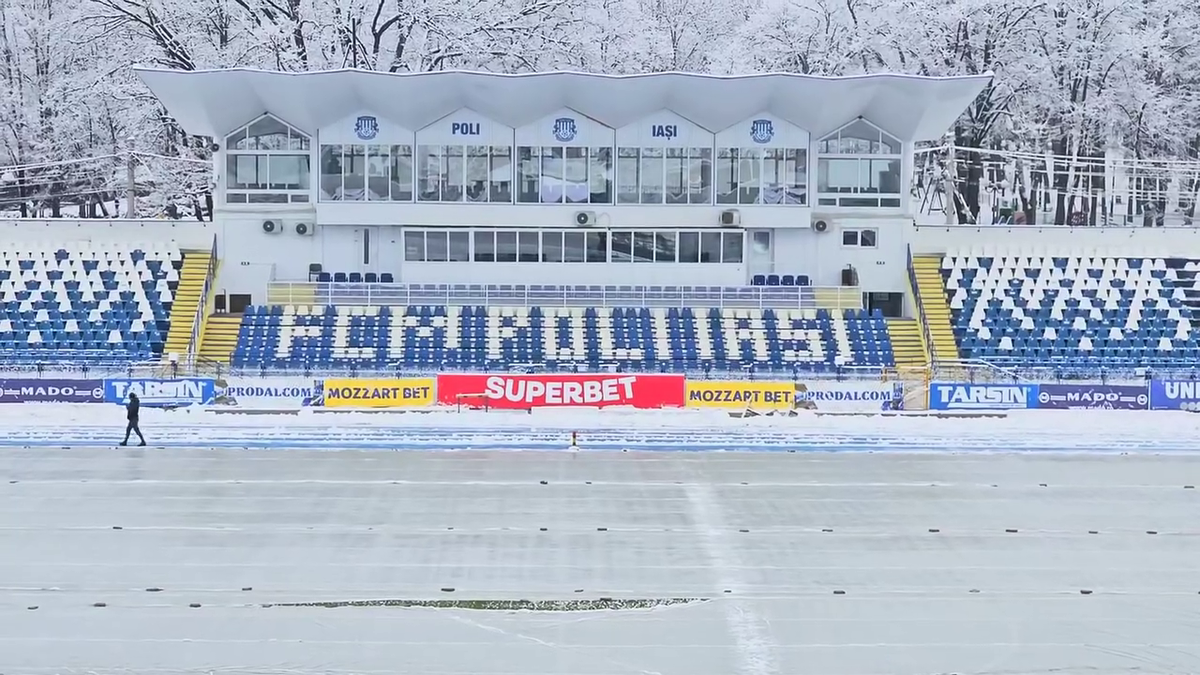 A nins la Iasi. Cum arata terenul inainte de meciul cu U Cluj