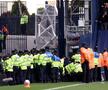 Sânge și fani pe teren! Incidente grave în Cupa Angliei » West Brom - Wolves, suspendat 34 de minute după confruntarea violentă din tribune
