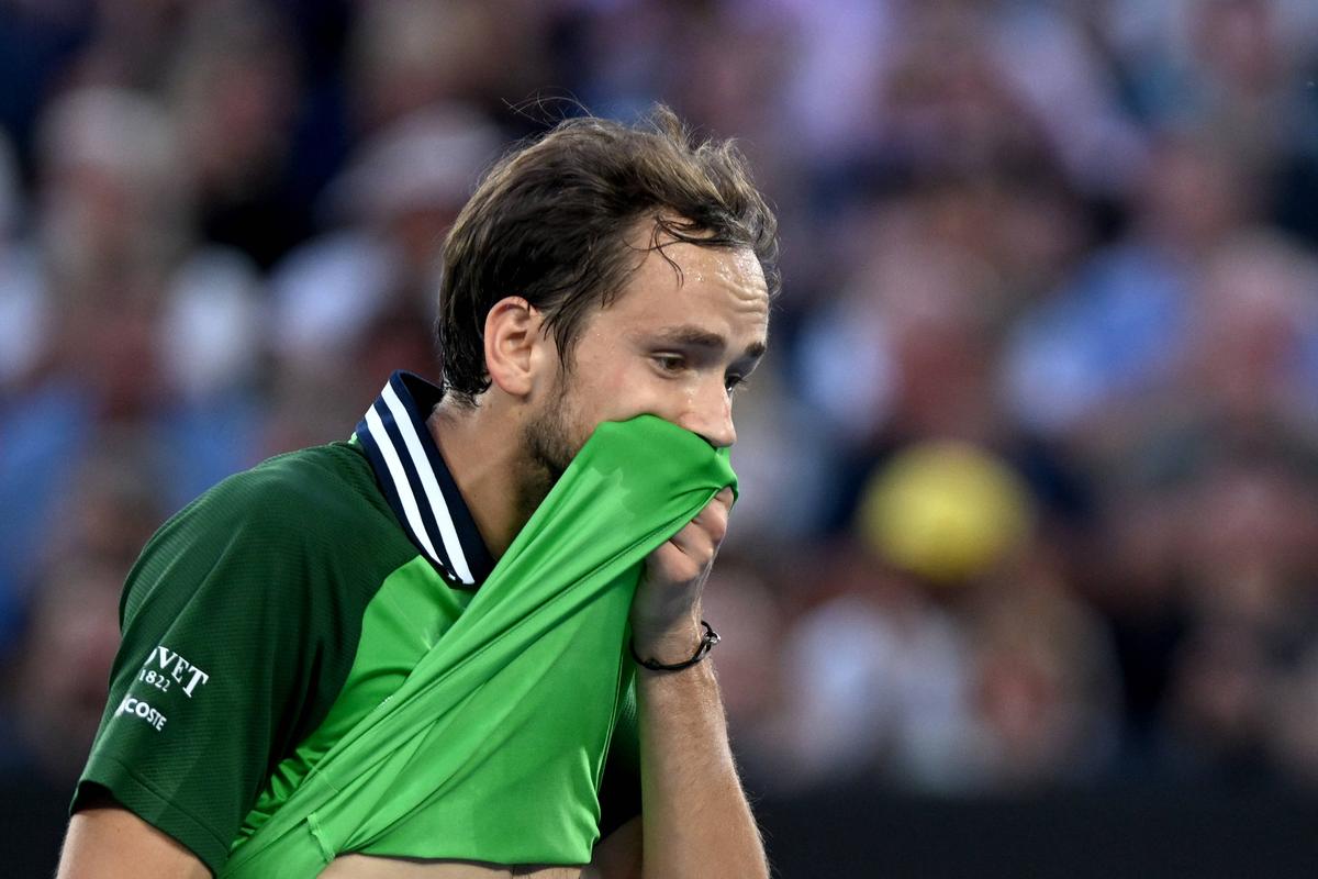 Revenire pentru ISTORIA tenisului! Sinner e noul campion de la Australian Open, după o finală de poveste cu Medvedev