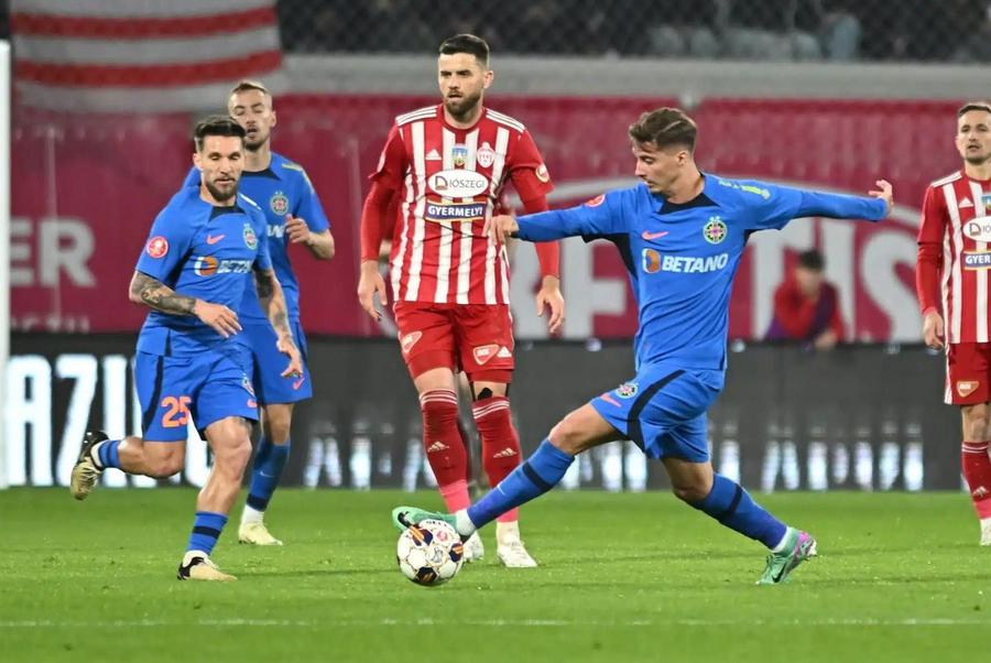 FCSB - Sepsi / FOTO: sportpictures.eu Predicție-surpriză a finalului sezonului regulat » Cine va fi în frunte și la ce distanță vor termina urmăritoarele!