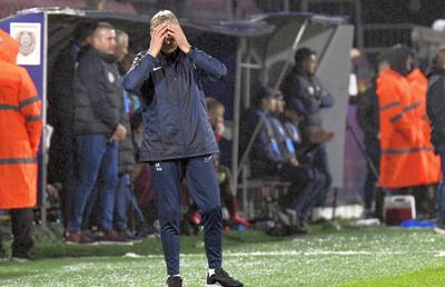 Dat afară din Superliga, antrenorul n-a mai rezistat și a izbucnit: „Hai să vă spun cum a stat treaba! De ce a plecat înainte de meciul cu FCSB?”