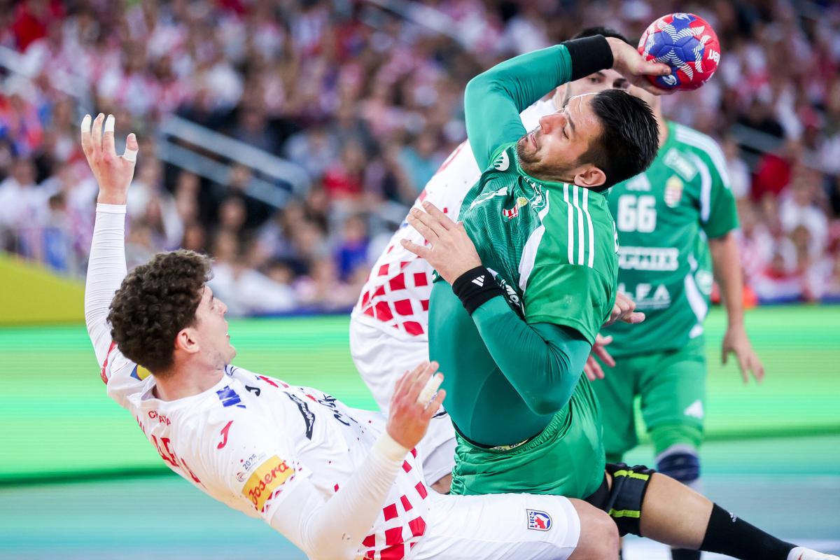 Sfert de finală ABSOLUT FABULOS la Campionatul Mondial de handbal » Ungaria conducea cu PATRU goluri în ultimele 4 minute, dar a ratat calificarea. Faza uluitoare din ultima secundă