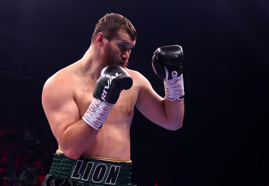 Tyson Fury revine oficial în ring în aprilie: „Cineva să-i spună regelui că asul s-a întors”