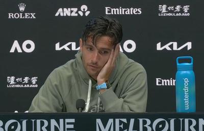 „Cel mai greu moment din carieră!” » Lorenzo Musetti a dezvăluit de ce a abandonat în fața lui Novak Djokovic: „Am simțit ceva ciudat”