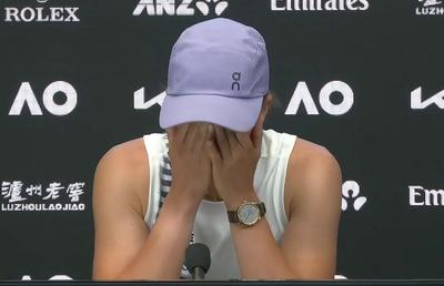 „Suntem jucători de tenis sau animale?!” » Iga Swiatek, iritată la Australian Open: „Nu era în fișa postului să devin o memă!”
