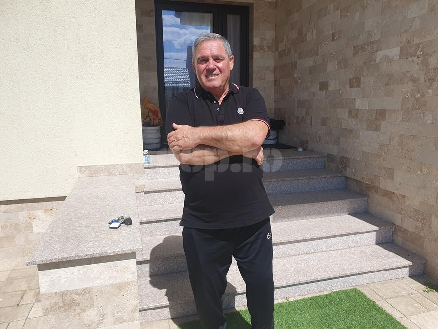 Ilie Luca a lucrat vreme de cinci ani cu Dumitru Dragomir la FC Brașov, 1982-1987. Foto: Justin Gafiuc (GSP) Martor la marea tragedie din viața lui Dumitru Dragomir: „Veniți! Veniți! Mi-a murit fiul!” + „Era un băiat pâinea lui Dumnezeu”