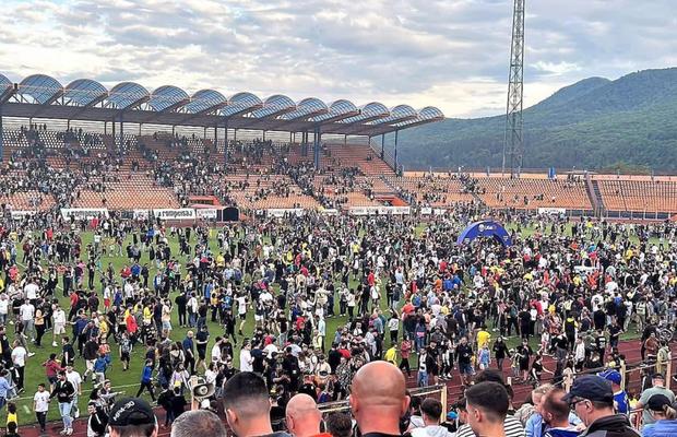 Ce răsturnare! Cu sabia falimentului deasupra capului, clubul din Liga 2 evită dezastrul: „Mesajul este clar”