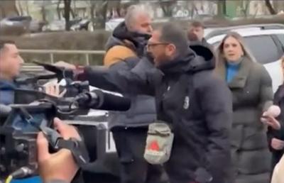 Gest violent la adresa jurnaliștilor al unui suporter de la PAOK, în fața Spitalului din Timișoara