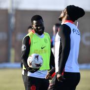 Mamadou Thiam la antrenamentul oficial înaintea meciului FCSB - Fenerbahce. FOTO: Cristi Preda (GSP)
