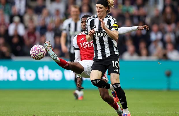 Arsenal, te simți?! Anthony Gordon, discurs viral despre diferența dintre Champions League și Premier League: „Necruțător!”