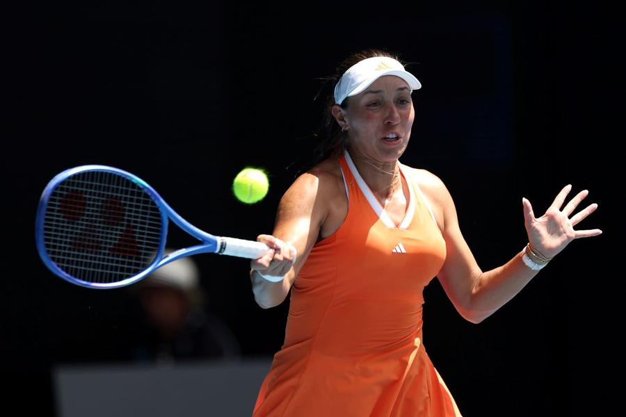 Jessica Pegula în acțiune la Australian Open 2026 Foto: Guliver/GettyImages Elena Rybakina, revenire senzațională și calificare în semifinalele Miami Open