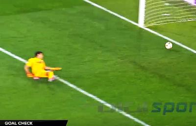 Portarul Sevillei, explicație incredibilă pentru gafa de la golul marcat de CFR Cluj: „D-asta mi-am pierdut concentrarea!”