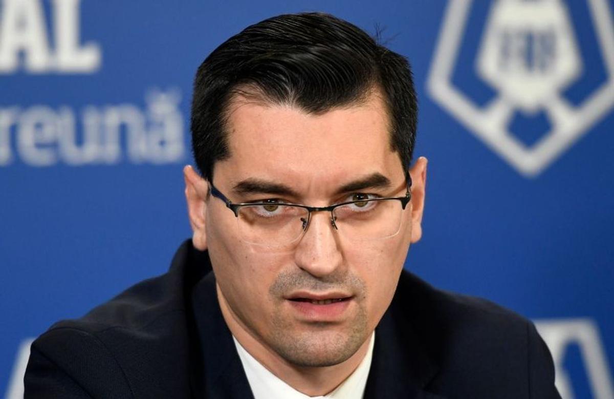 Craiova sare la gâtul lui Burleanu: „Se transformă în agent de jucători, e greșit!”