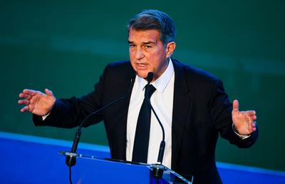 Răsturnare de situație la Barcelona » Anunțul de ultimă oră al președintelui Joan Laporta