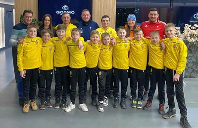 I-a prins războiul la Brașov și s-au refugiat în fotbal » 11 puști din Ucraina nu se mai pot întoarce acasă din cauza invaziei pornite de Rusia