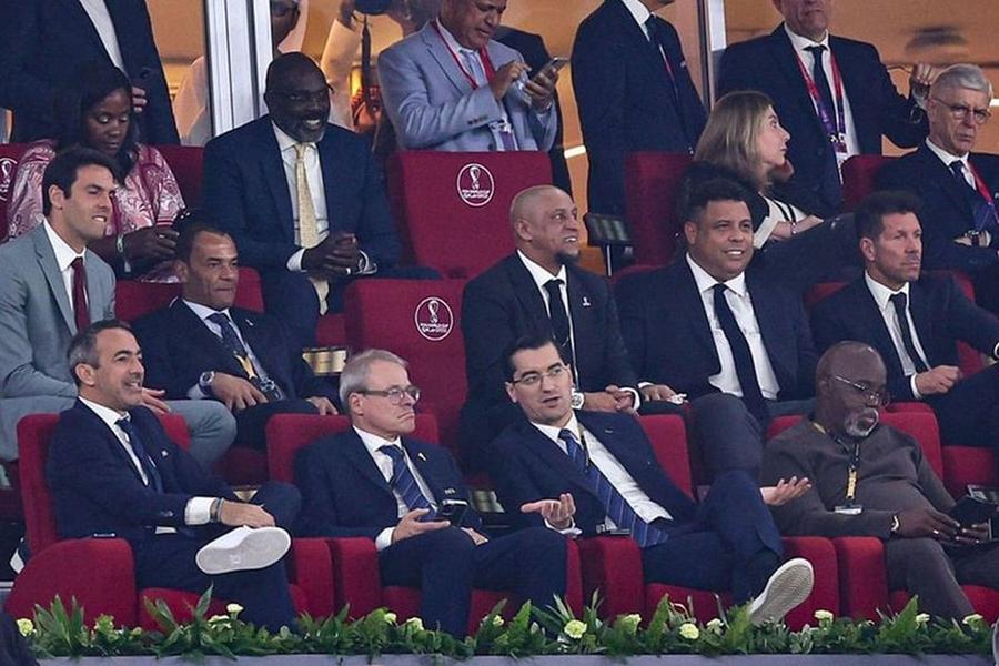 Răzvan Burleanu, prezent la gala „The Best” alături de nume mari din lumea fotbalului » Lângă cine s-a afișat președintele FRF