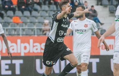 FC Hermannstadt - U Cluj 0-1 » Istvan Kovacs a salvat brigada lui Colțescu! Două decizii cruciale la Sibiu