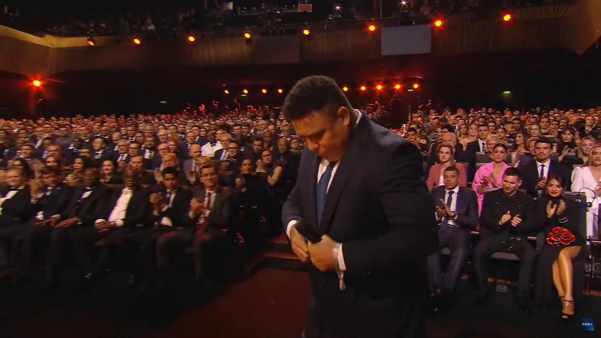 Răzvan Burleanu, prezent la gala „The Best FIFA Awards”