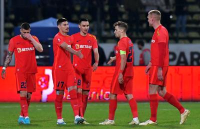 Nici FCSB nu a scăpat! Ce amendă a primit clubul după suspendarea lui Mihai Pintilii