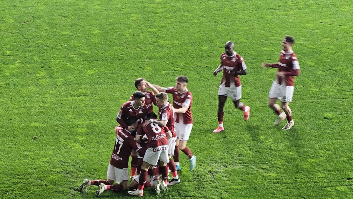Pariul lui Bergodi a fost câștigător » Gol la 13 minute de la debutul în Superligă