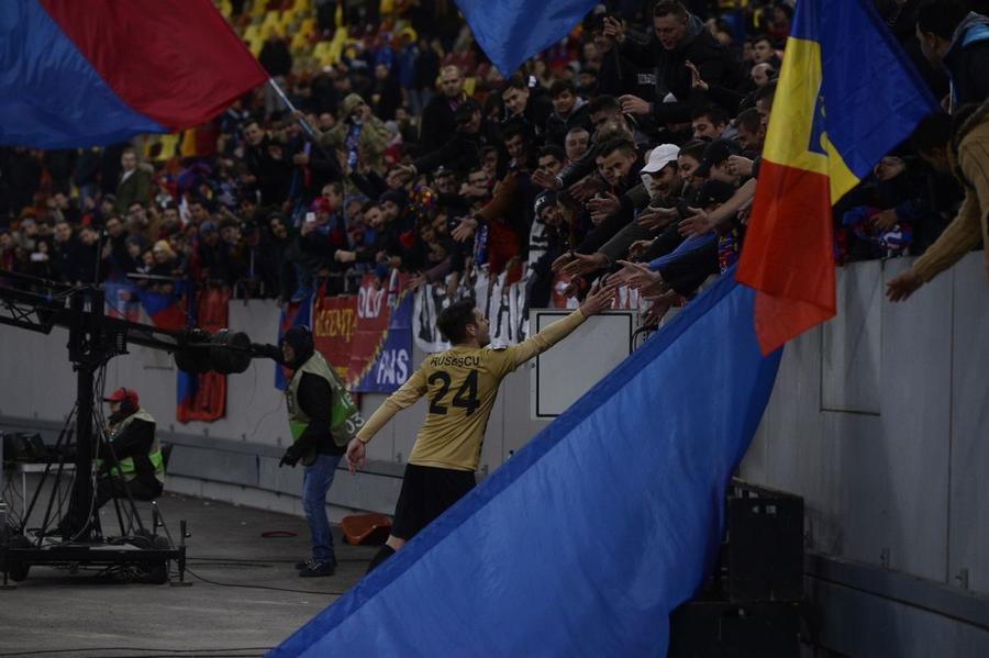 Raul Rusescu, adversar al FCSB-ului în 2016, FCSB - Osmanlispor 2-1 6 fotografii tari din cariera lui Raul Rusescu, comentate de noul expert GSP Live: „Uite ce față aveam! Wow! Asta e o amintire incredibilă”