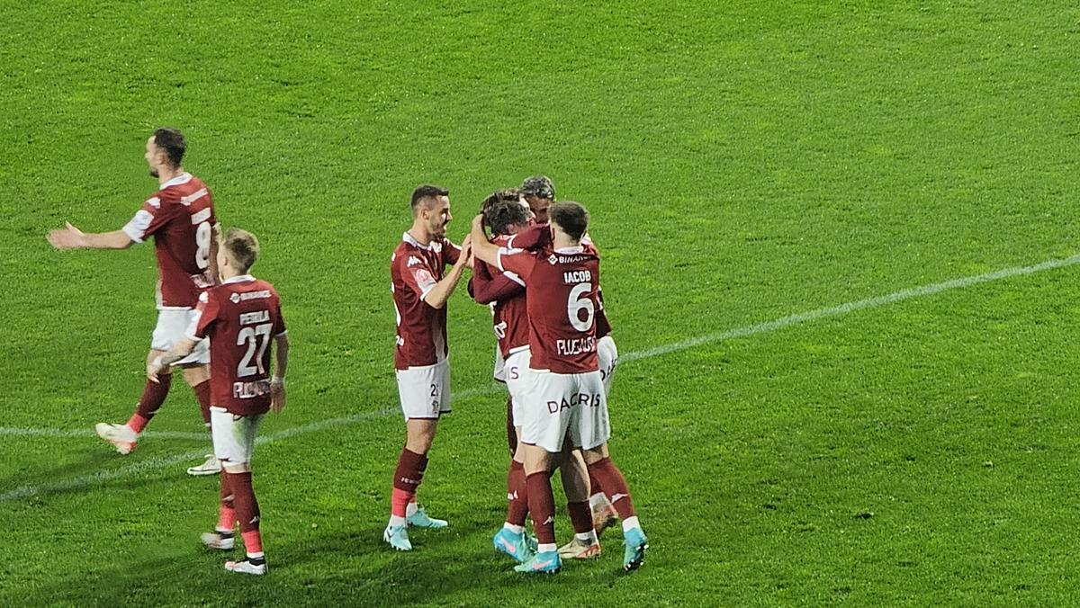 Rrahmani și Borza, goluri în primul sfert de oră din Rapid - UTA
