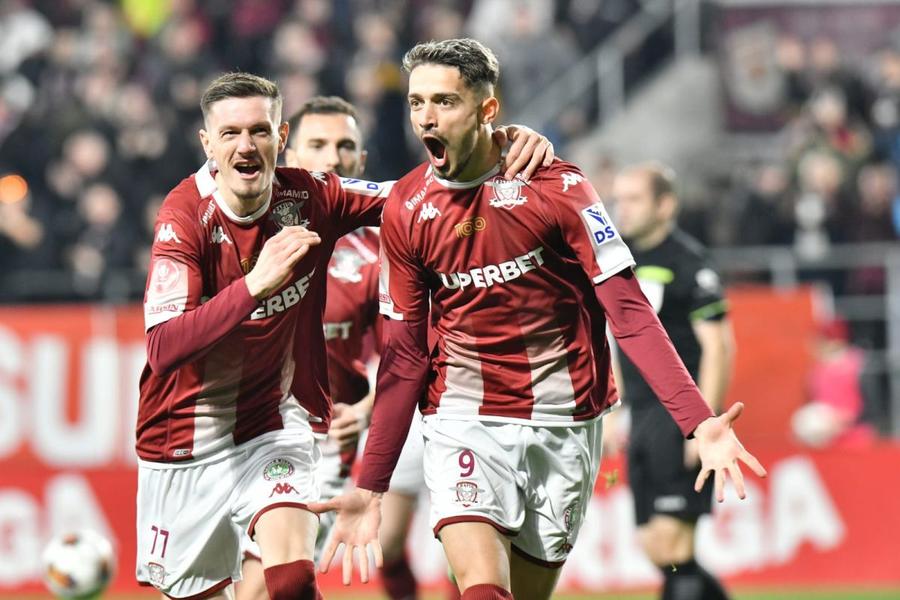 Slavia Praga a intrat pe fir pentru transferul lui Albion Rrahmani! Rivala din oraș îl trimite la negocieri pe legendarul Tomas Rosicky