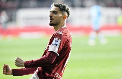 Rrahmani a intrat în istoria Superligii! Gol după o gafă rarisimă în meciul cu UTA